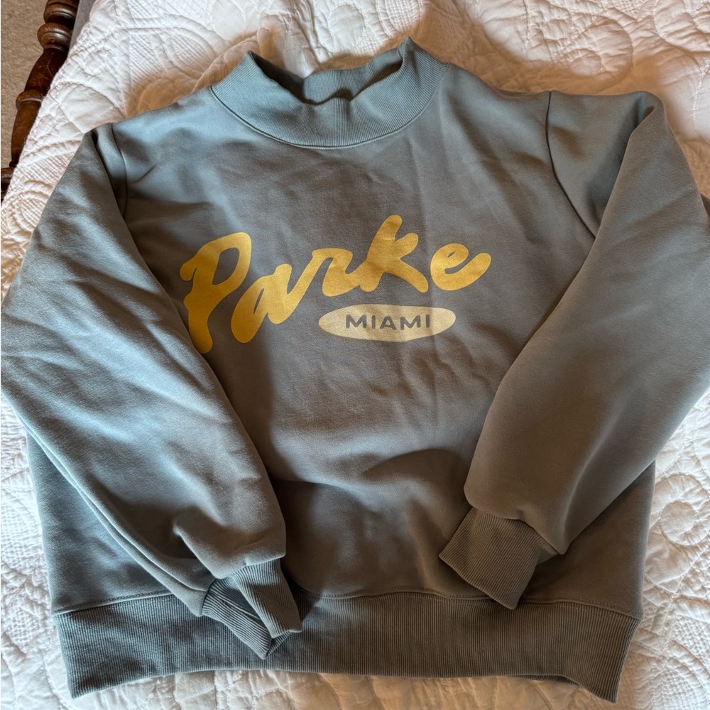 Parke sky blue Miami fleece mock neck small medium